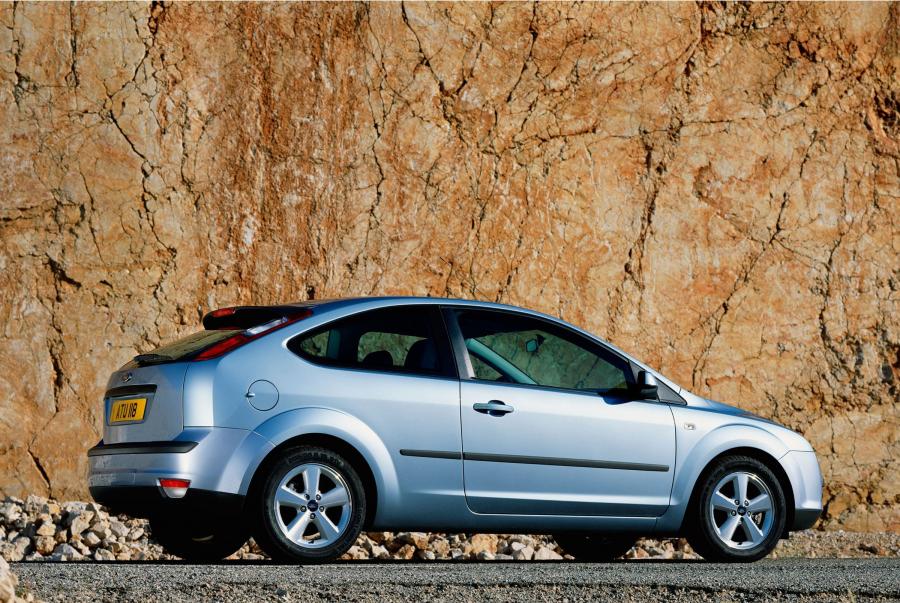  Ford Focus 2005 года  (фото 59 из 116)